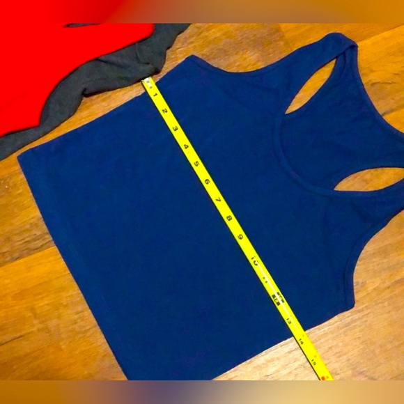 2 Tank Tops - Picture 2 of 3